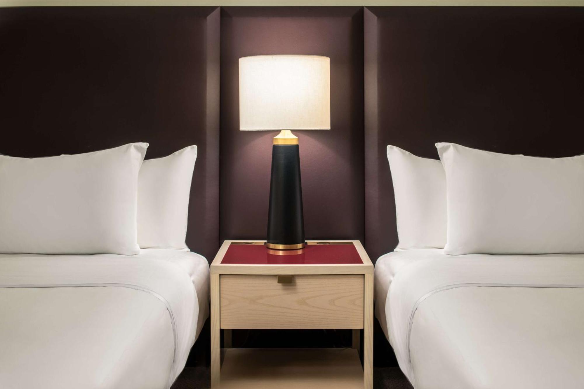 Hotel Savoy Kansas City, Tapestry Collection By Hilton Luaran gambar